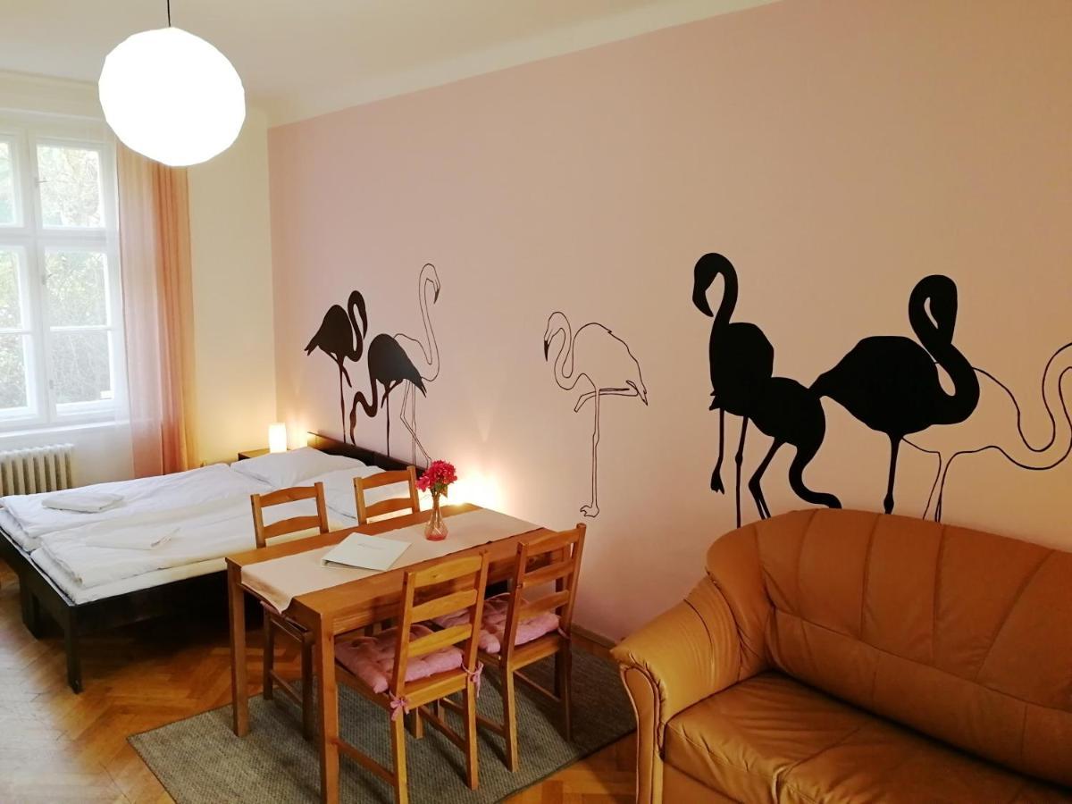 Flamingo Apartments Prag Exterior foto